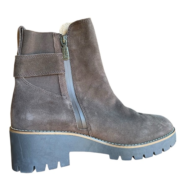 NEW Blondo Dakota Brown Suede Wedge Waterproof Booties - Picture 8 of 8